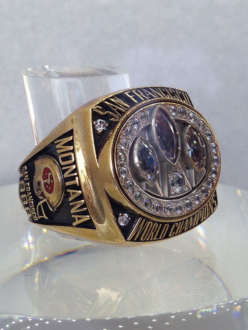 championship ring, super bowl ring 49ers_Draft_Town,_Chicago_5-2-2015_(17753643055)