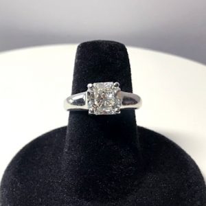 Lucida-On-Finger
